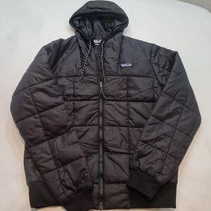 Patagonia Men's Box Quilted Jacket NWOT